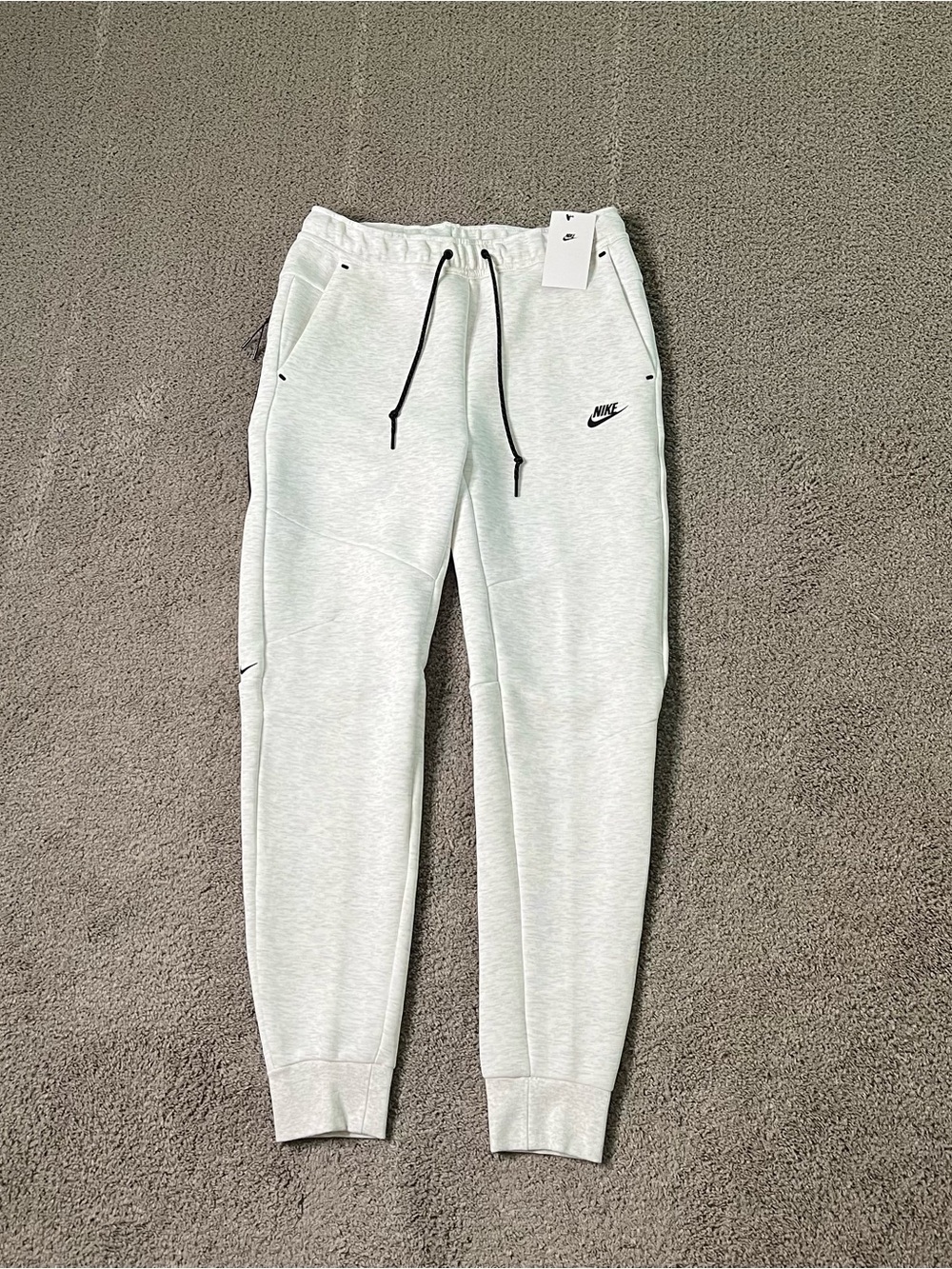 Nike Tech Fleece Joggers Men’s Size Medium